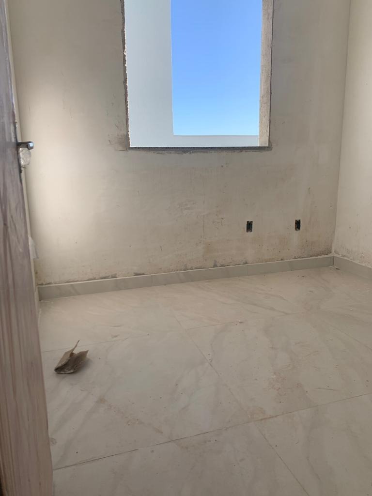 Casa à venda com 2 quartos, 52m² - Foto 6