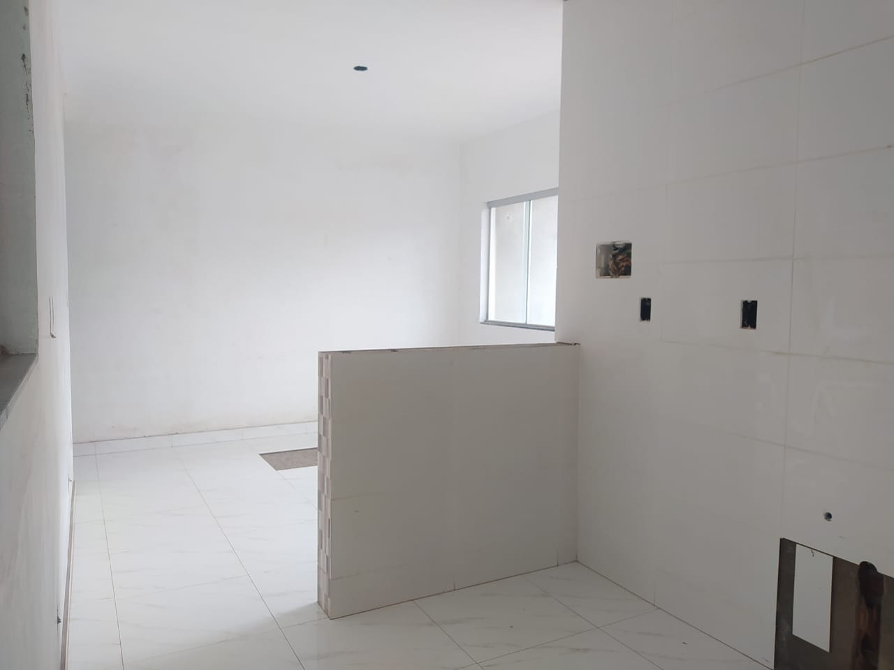 Apartamento à venda com 2 quartos, 64m² - Foto 3