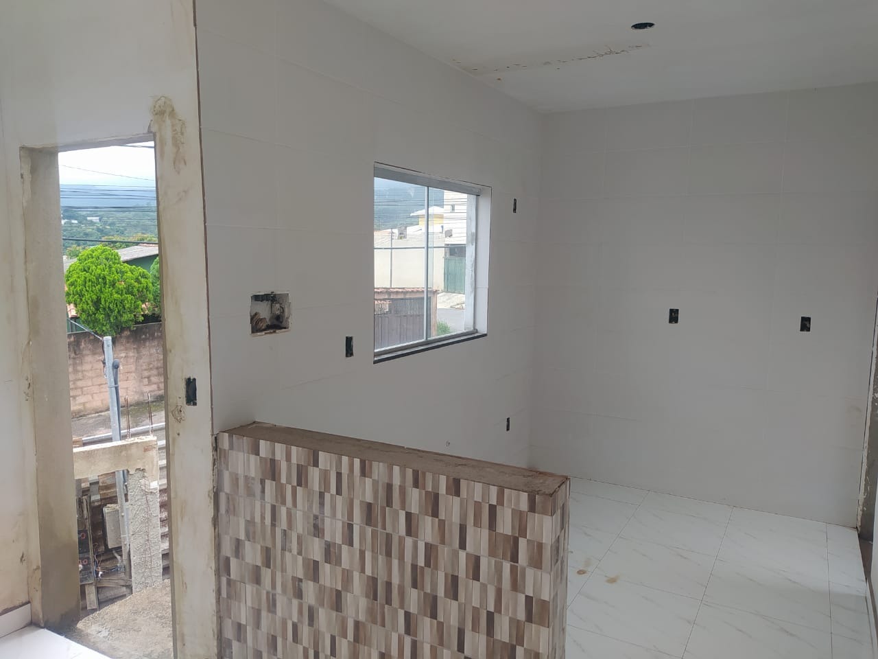 Apartamento à venda com 2 quartos, 60m² - Foto 2