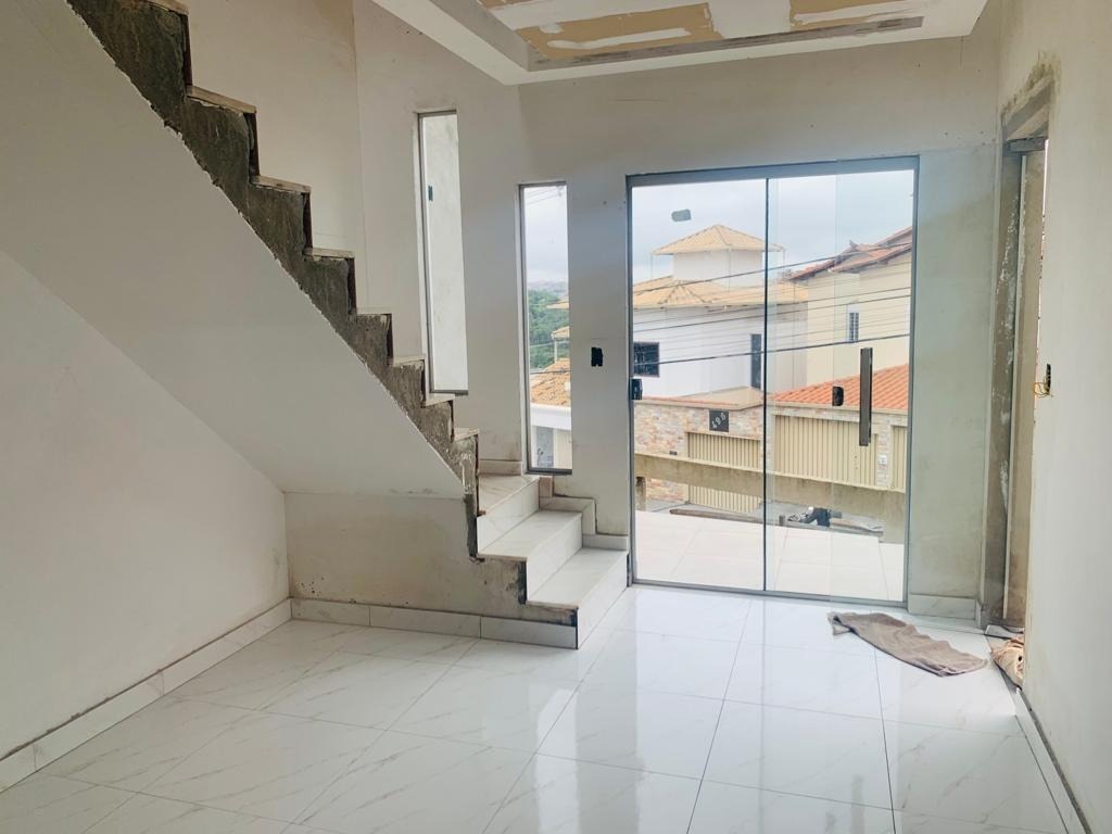 Cobertura à venda com 3 quartos, 116m² - Foto 1