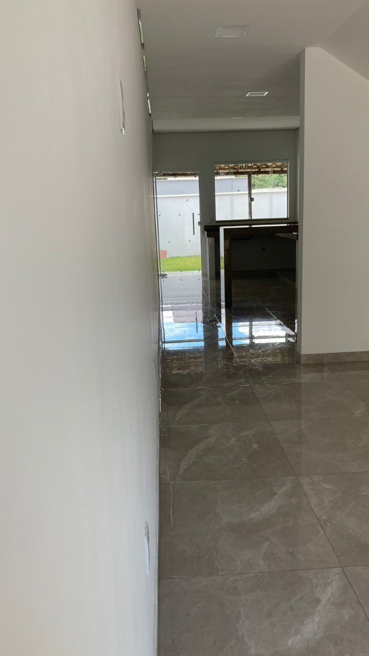 Casa à venda com 3 quartos, 109m² - Foto 4