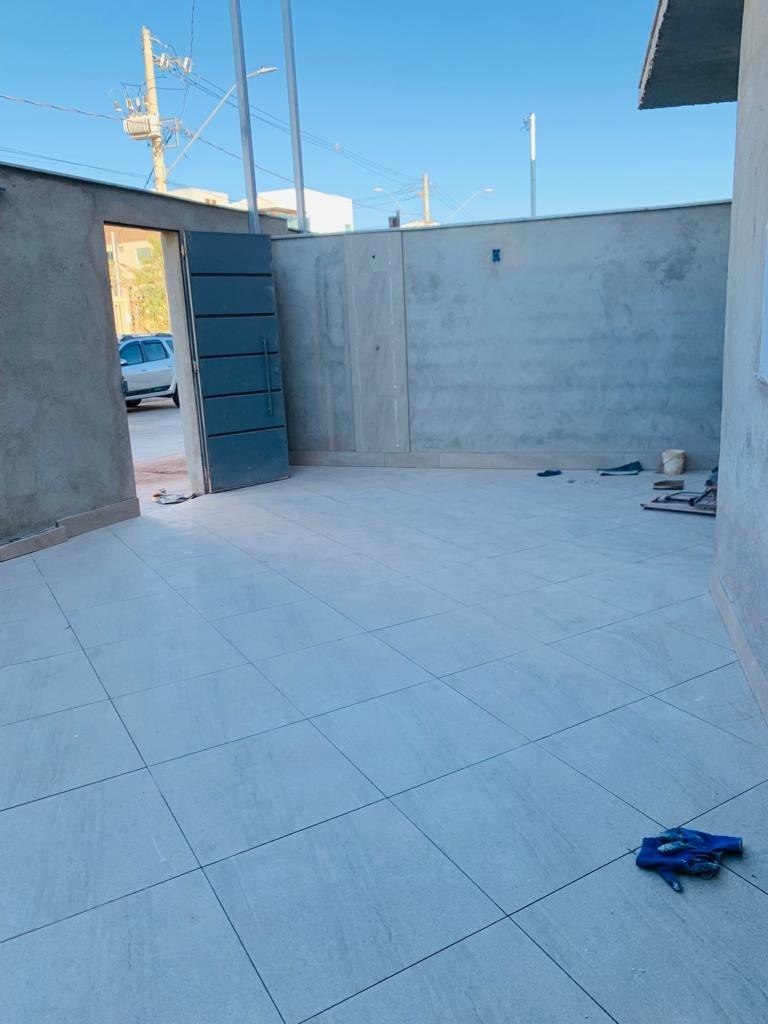 Casa à venda com 3 quartos, 70m² - Foto 12