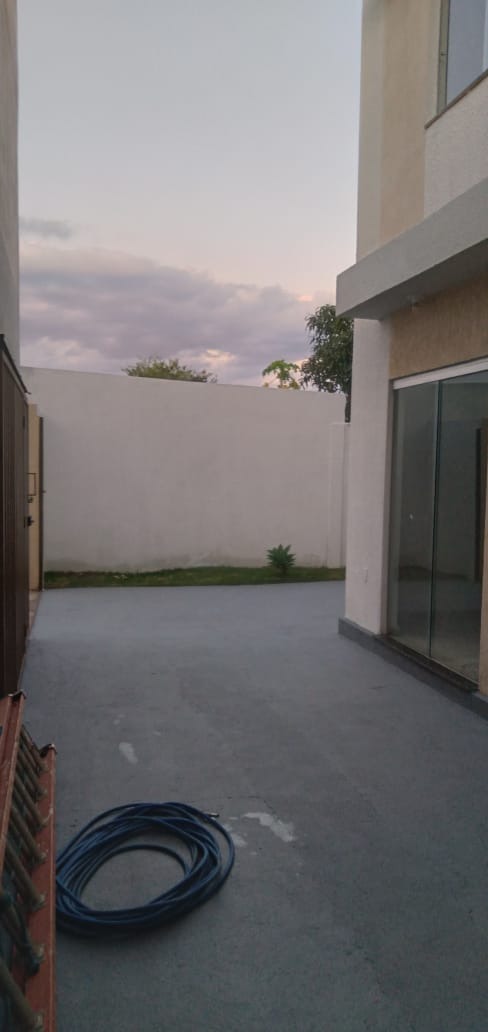 Casa à venda com 2 quartos, 68m² - Foto 24