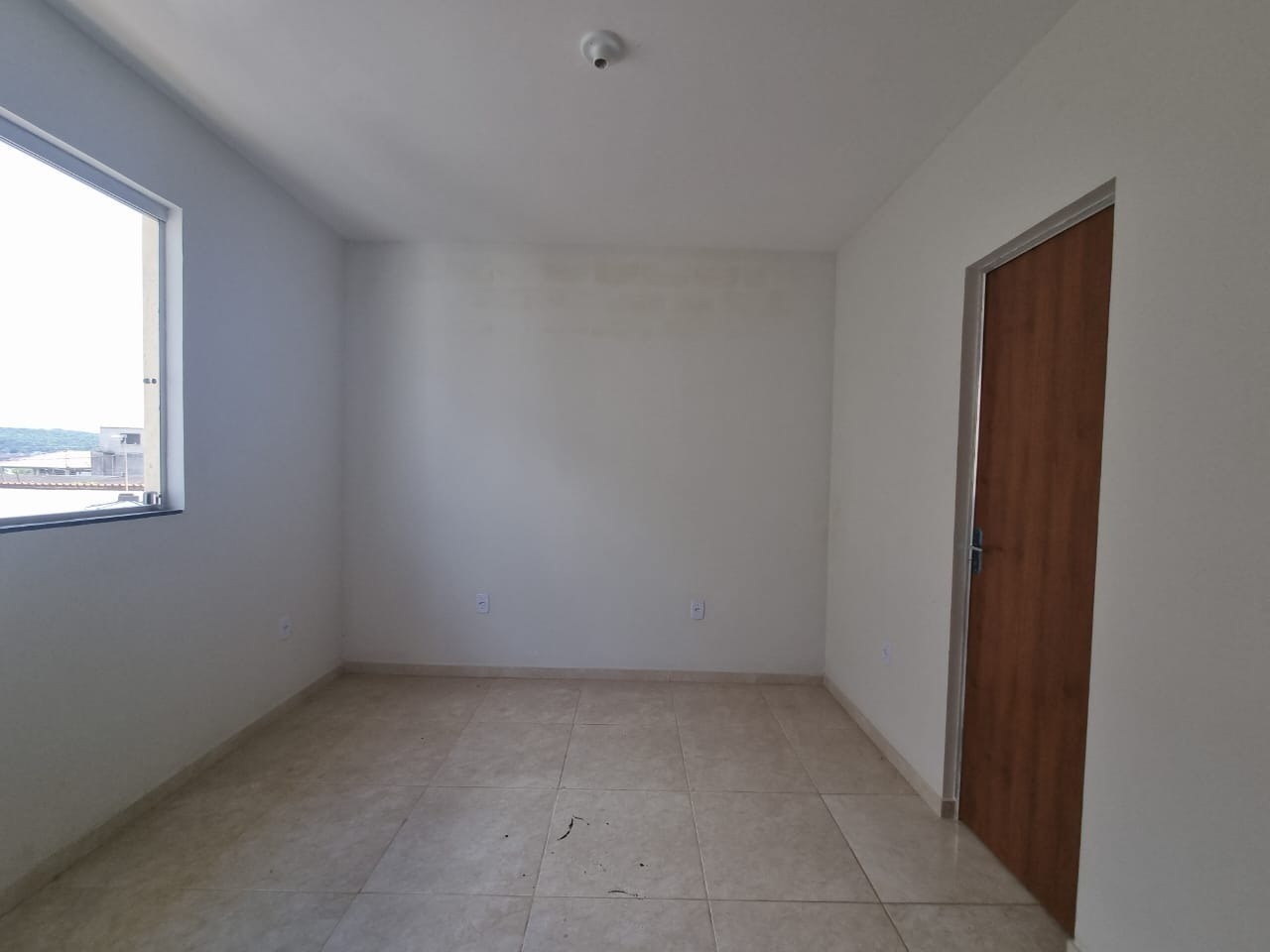 Casa à venda com 2 quartos, 68m² - Foto 10