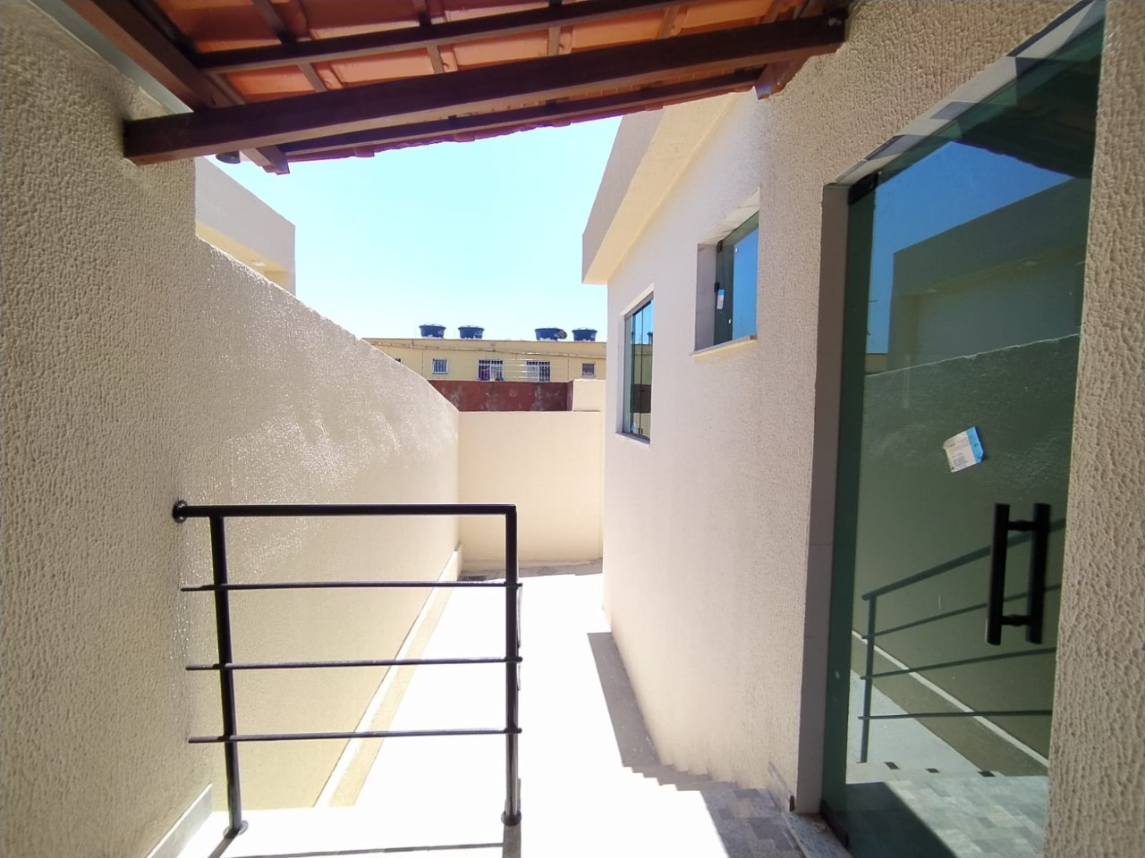 Casa à venda com 2 quartos, 61m² - Foto 18