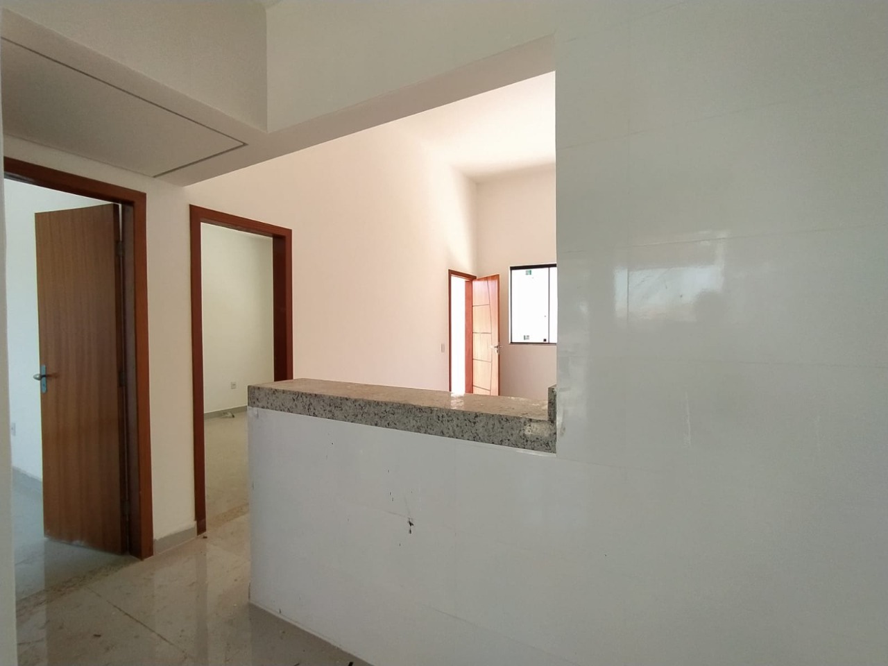 Casa à venda com 2 quartos, 61m² - Foto 10