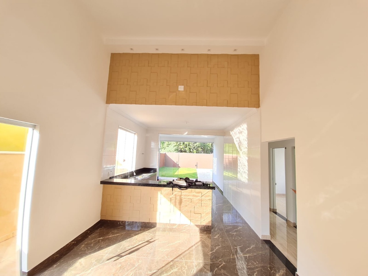 Casa à venda com 3 quartos, 120m² - Foto 12