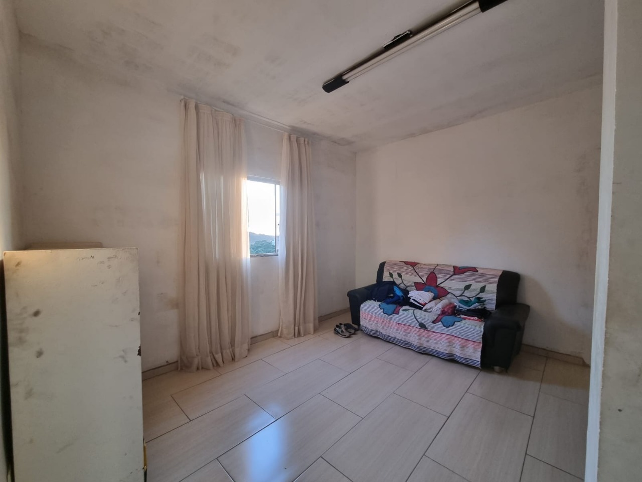 Casa à venda com 4 quartos, 200m² - Foto 15