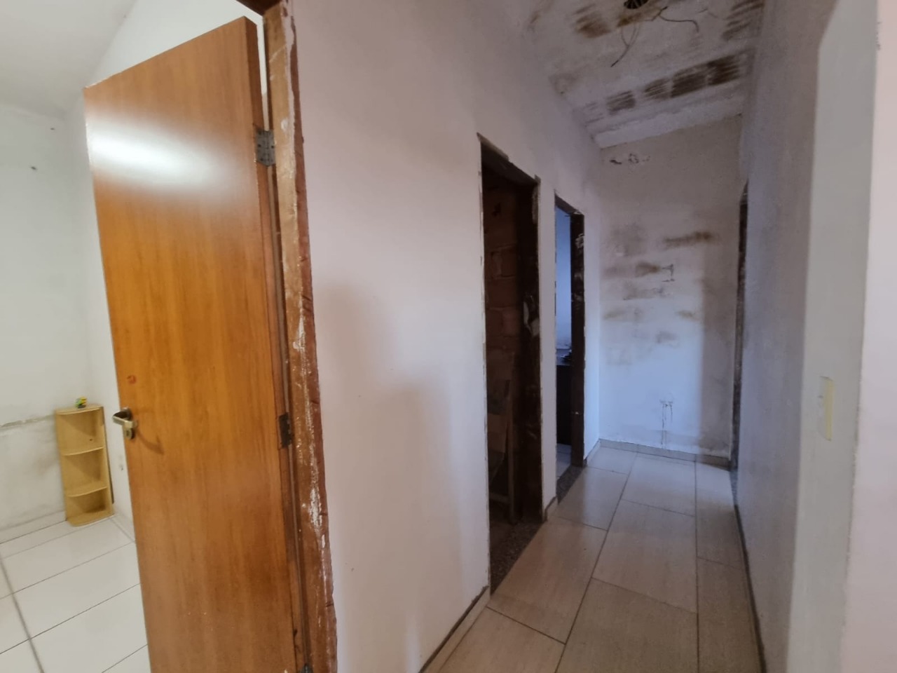 Casa à venda com 4 quartos, 200m² - Foto 17