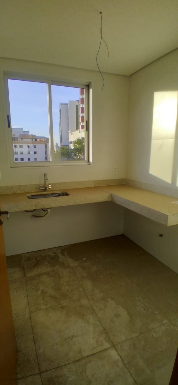 Apartamento à venda com 3 quartos, 133m² - Foto 10