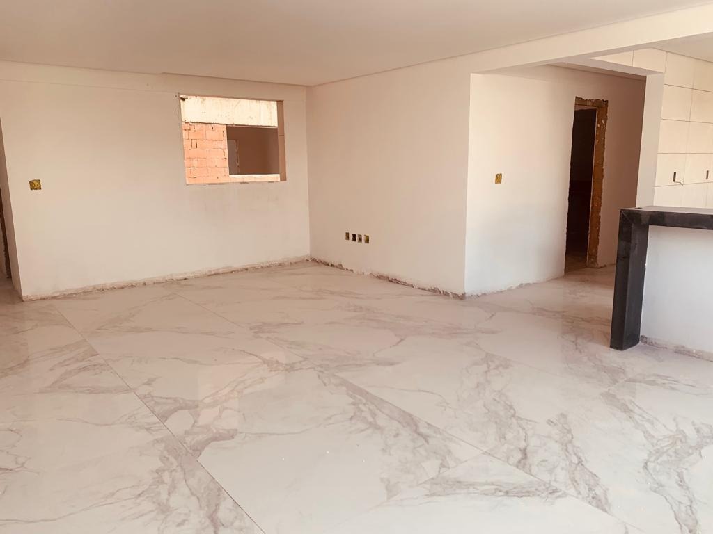 Apartamento à venda com 3 quartos, 135m² - Foto 18