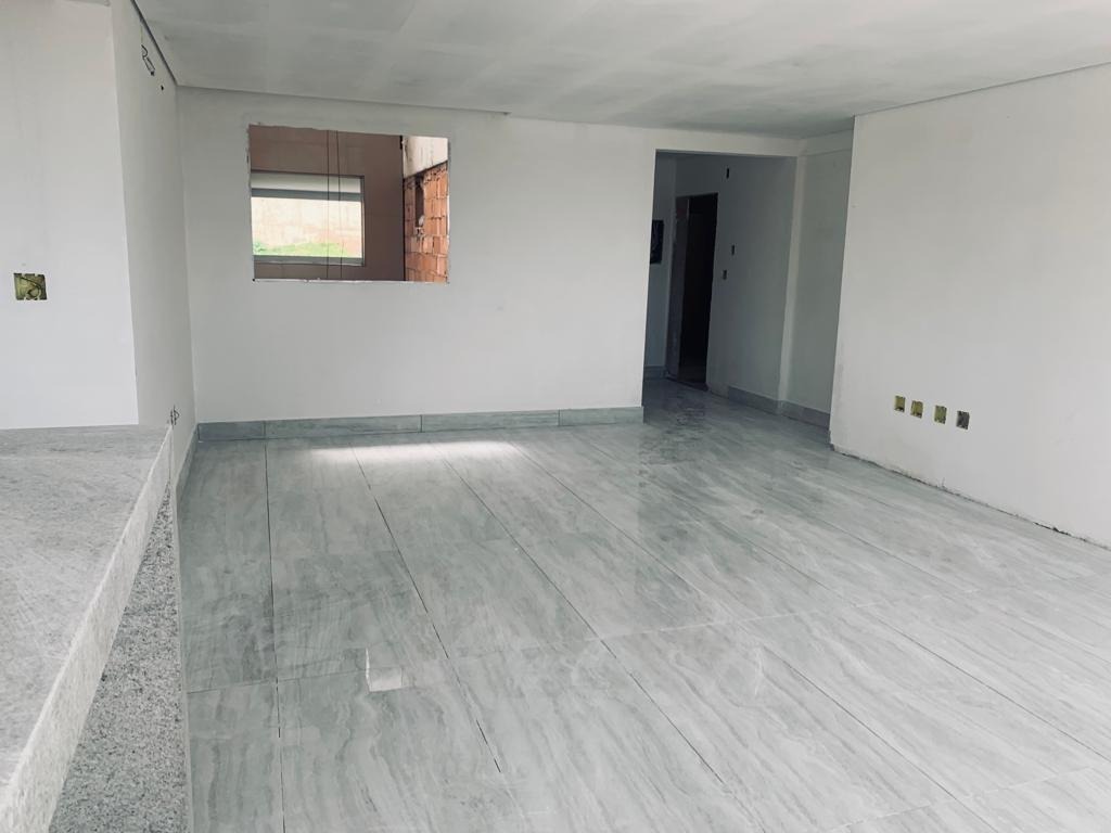 Apartamento à venda com 3 quartos, 135m² - Foto 7