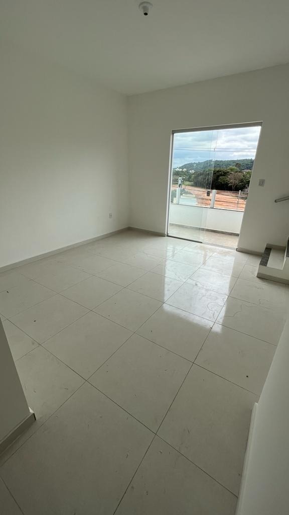 Casa à venda com 3 quartos, 96m² - Foto 9