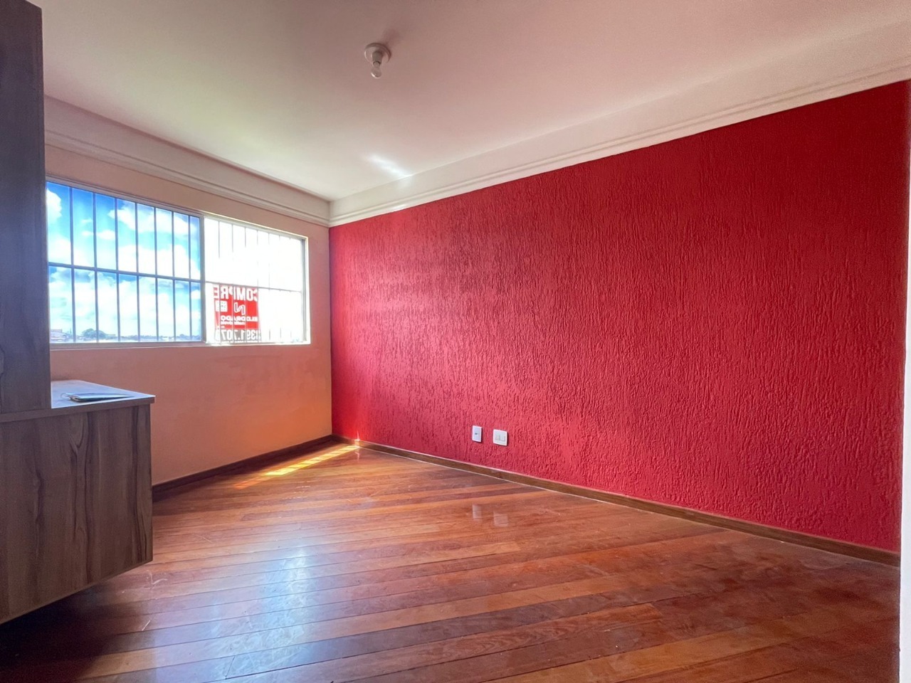 Apartamento à venda com 3 quartos, 70m² - Foto 2