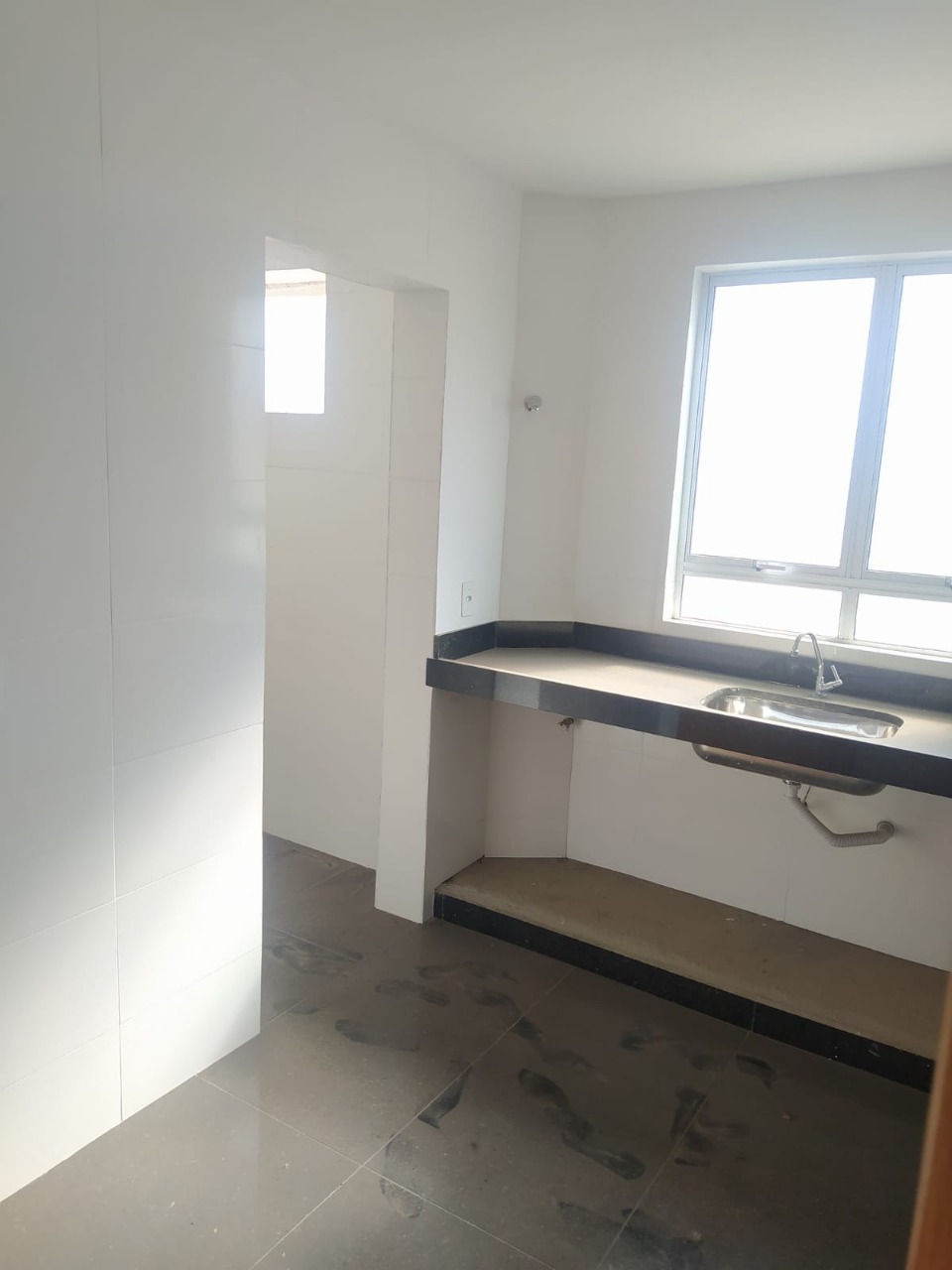 Apartamento à venda com 3 quartos, 100m² - Foto 5