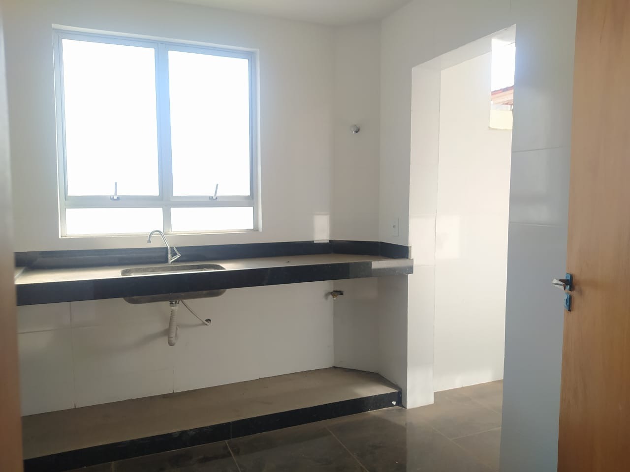 Apartamento à venda com 3 quartos, 100m² - Foto 11