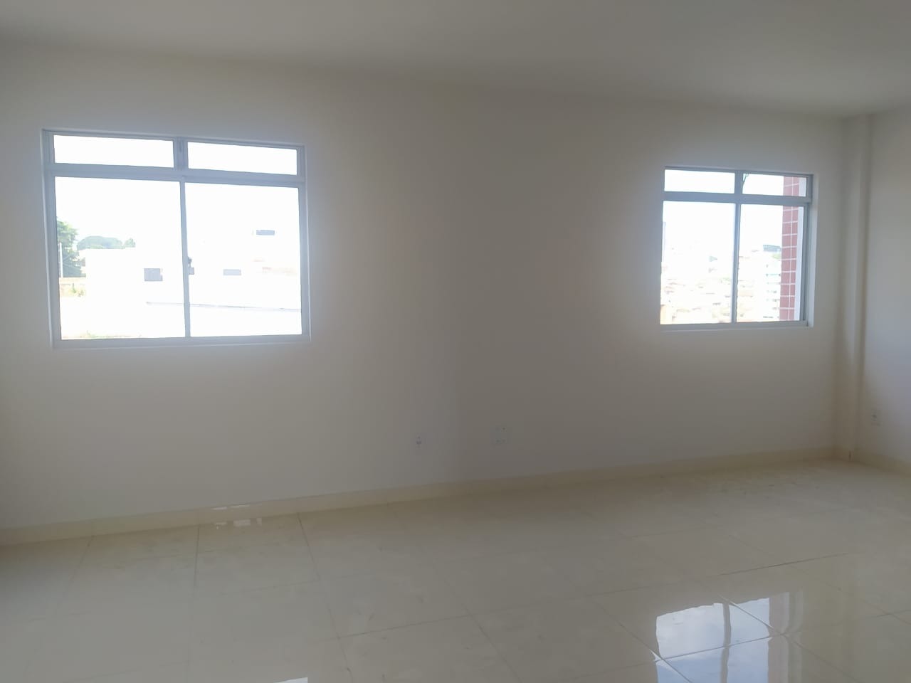 Apartamento à venda com 3 quartos, 100m² - Foto 5