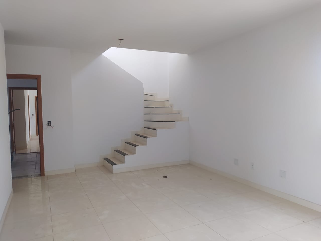 Cobertura à venda com 3 quartos, 200m² - Foto 12