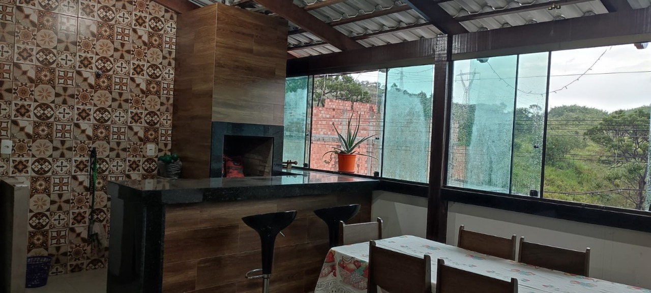 Casa à venda com 2 quartos, 80m² - Foto 5