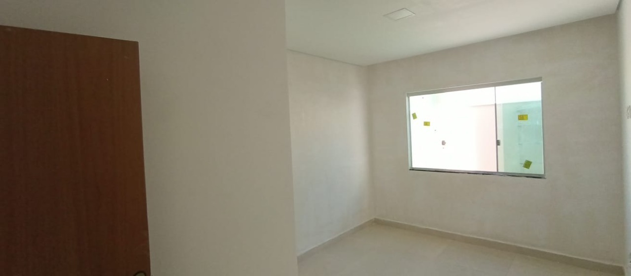 Casa à venda com 3 quartos, 90m² - Foto 3