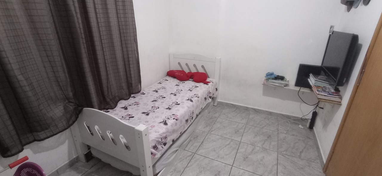 Casa à venda com 2 quartos, 60m² - Foto 18