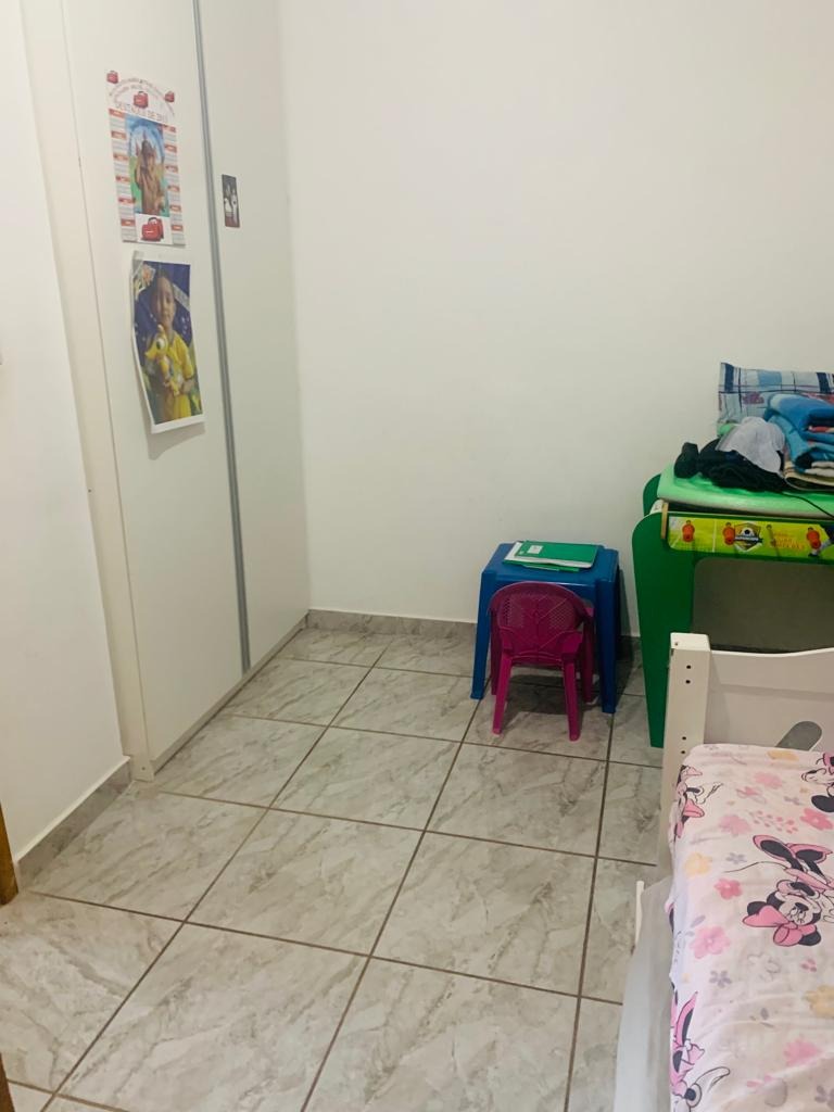 Casa à venda com 2 quartos, 60m² - Foto 22