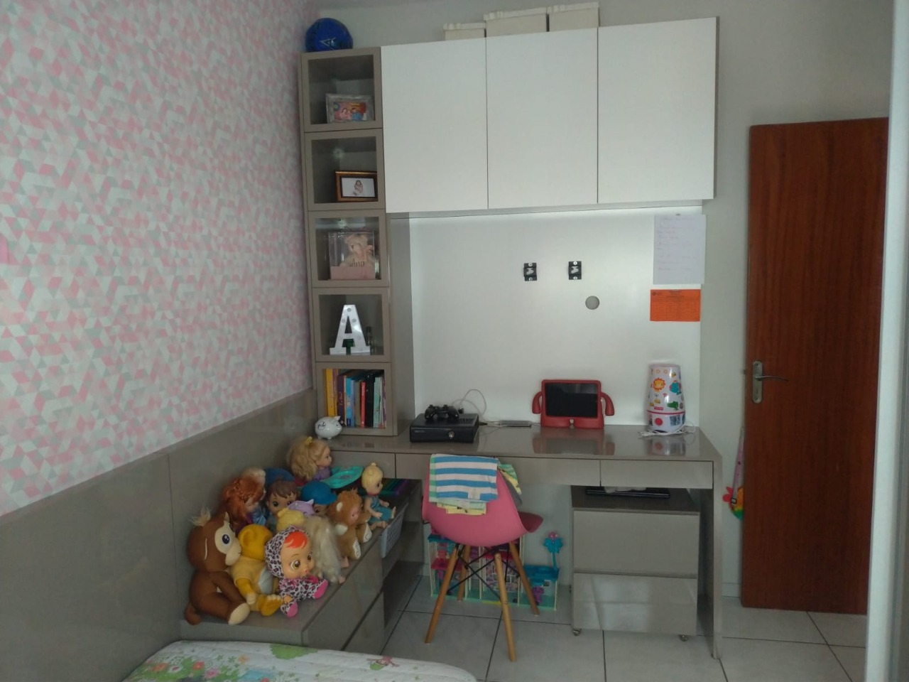 Apartamento à venda com 3 quartos, 75m² - Foto 23