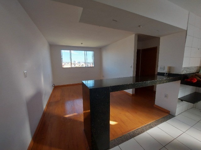 Apartamento à venda com 2 quartos, 53m² - Foto 4