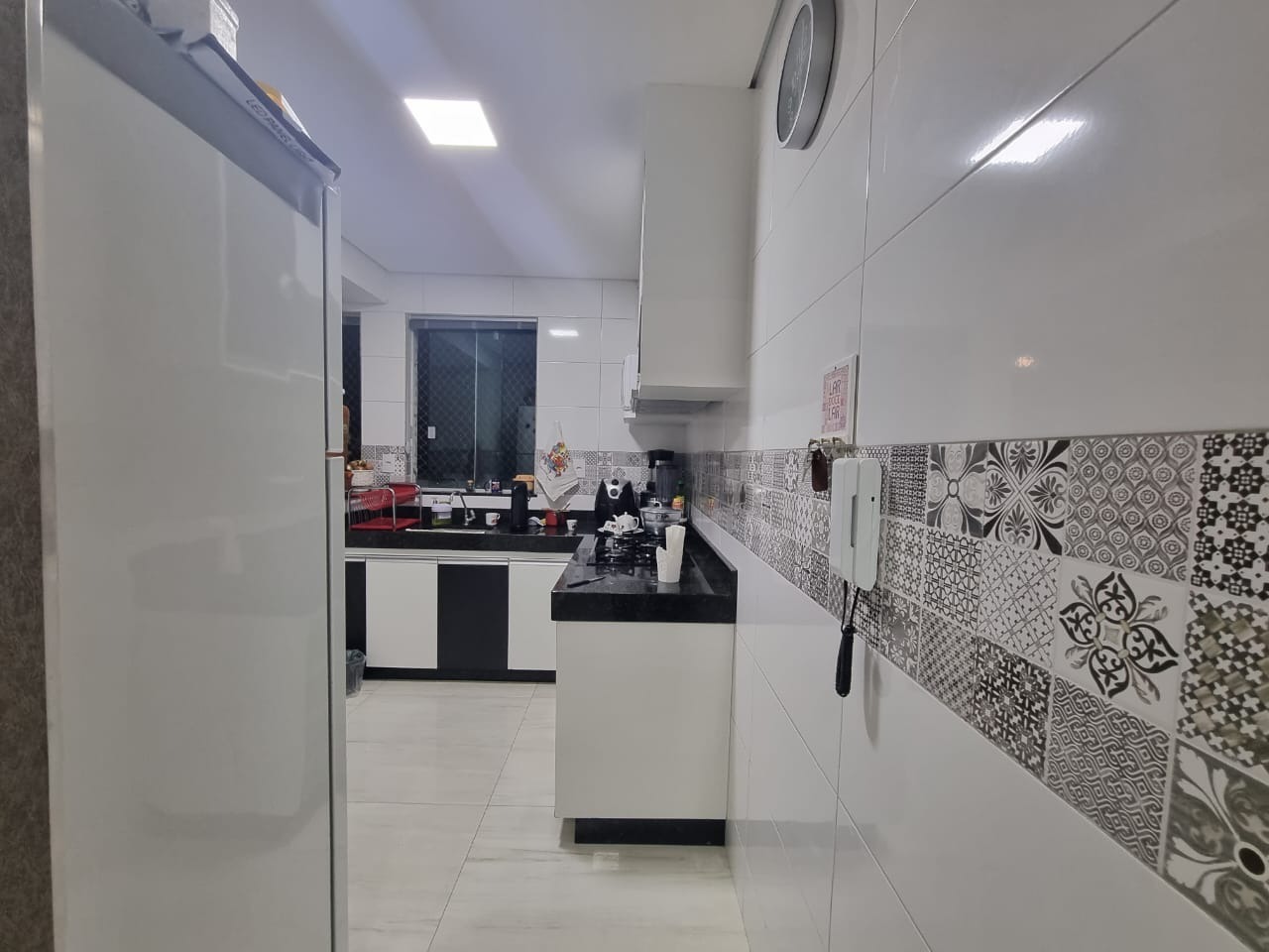 Apartamento à venda com 3 quartos, 70m² - Foto 17