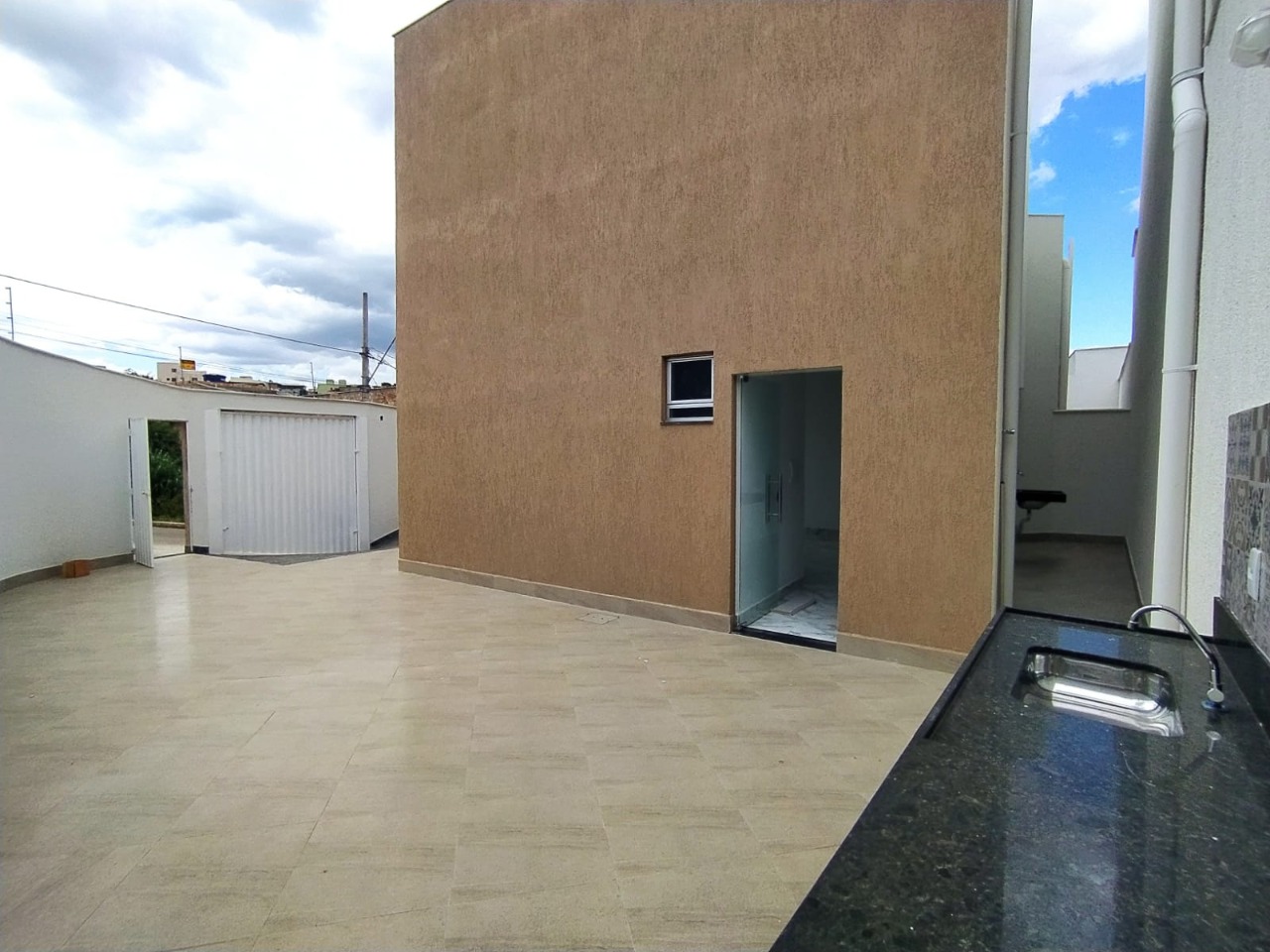 Casa à venda com 3 quartos, 77m² - Foto 18