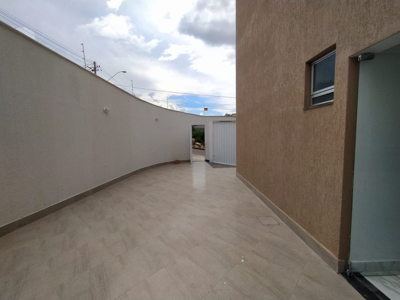 Casa à venda com 3 quartos, 77m² - Foto 16