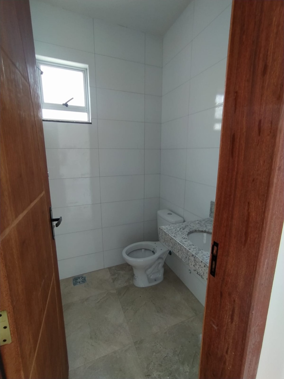 Casa à venda com 3 quartos, 77m² - Foto 11