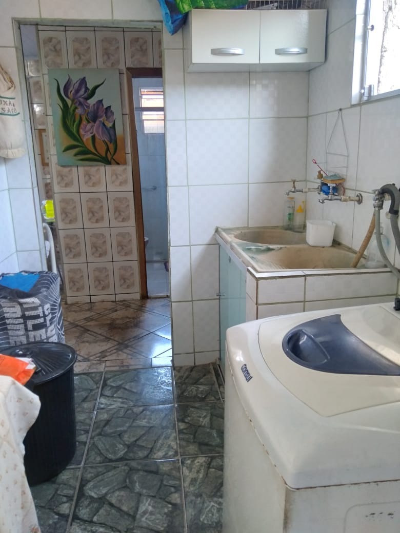 Casa à venda com 3 quartos, 80m² - Foto 15