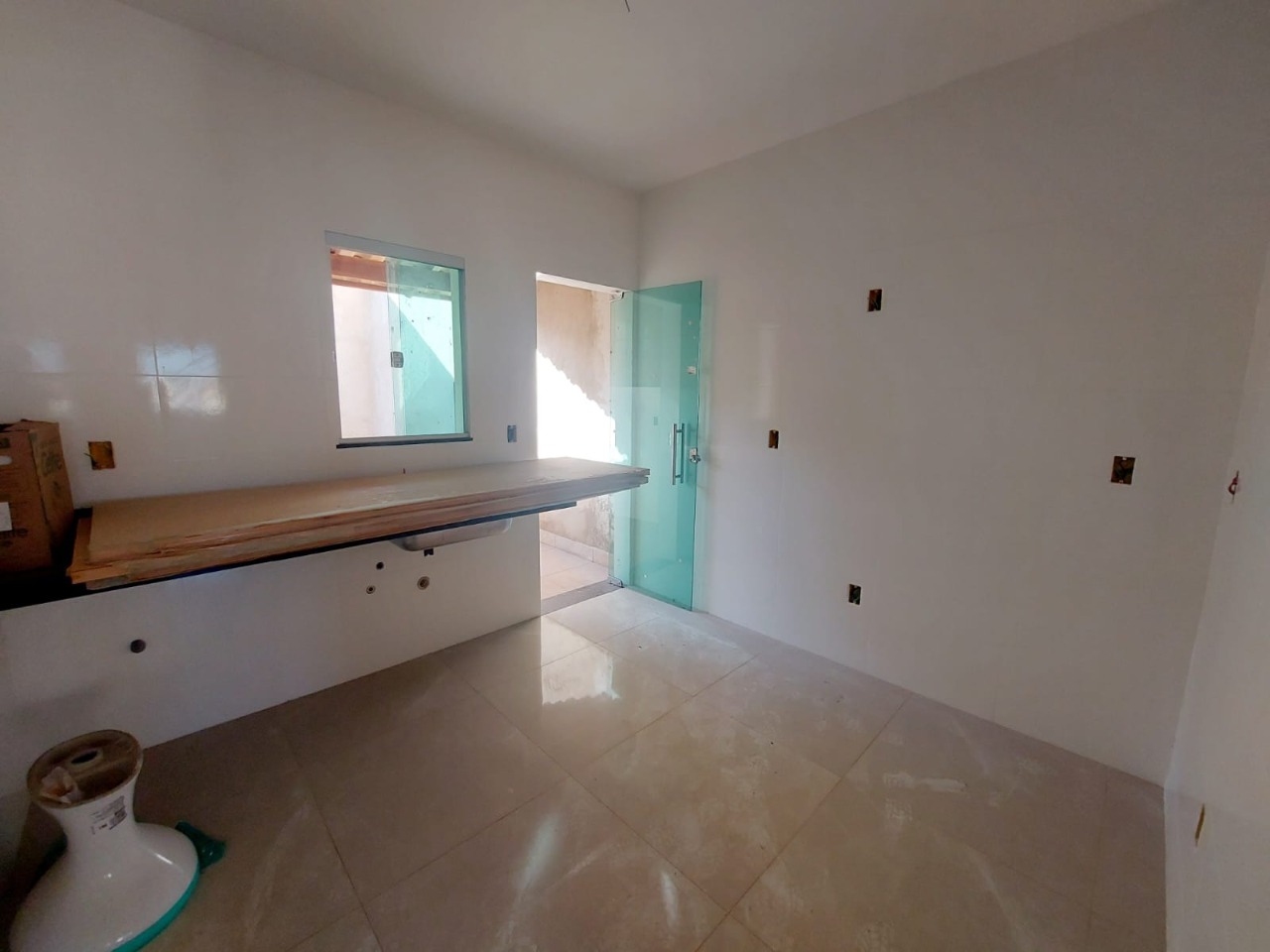 Casa à venda com 2 quartos, 70m² - Foto 15