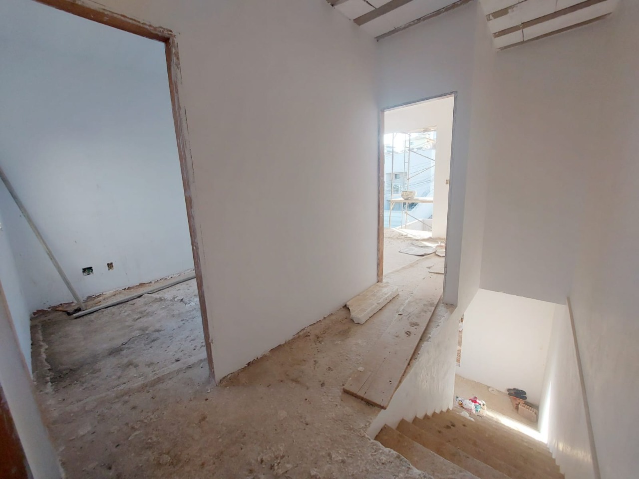 Casa à venda com 3 quartos, 110m² - Foto 5