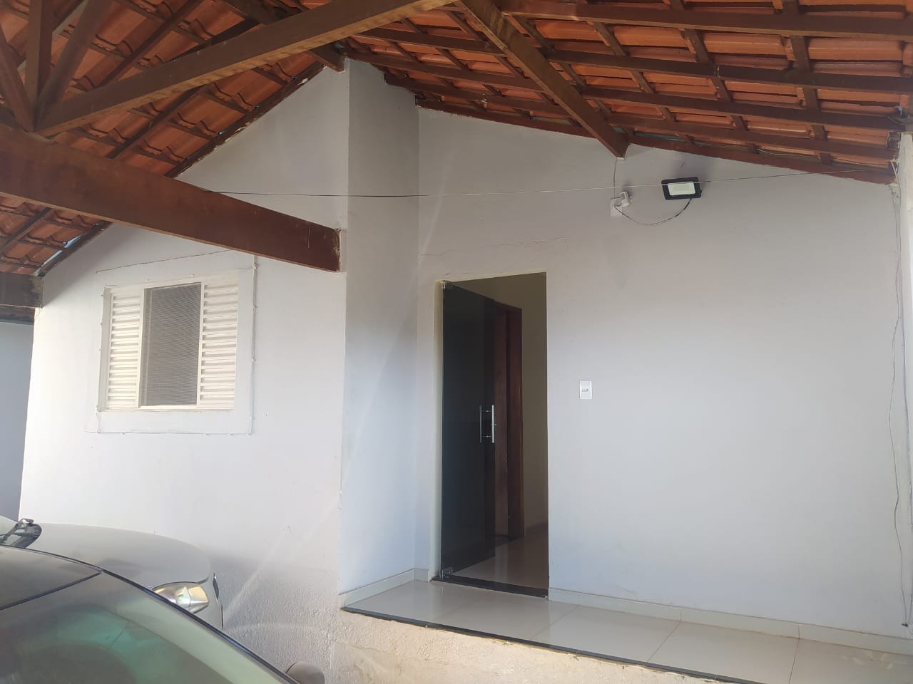 Casa à venda com 3 quartos - Foto 1