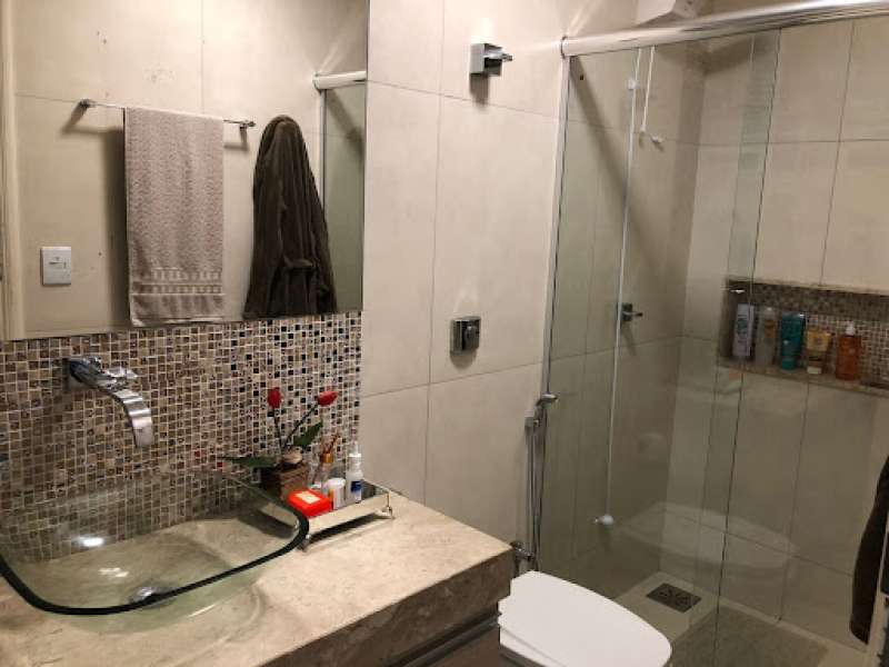 Apartamento à venda com 3 quartos, 193m² - Foto 12