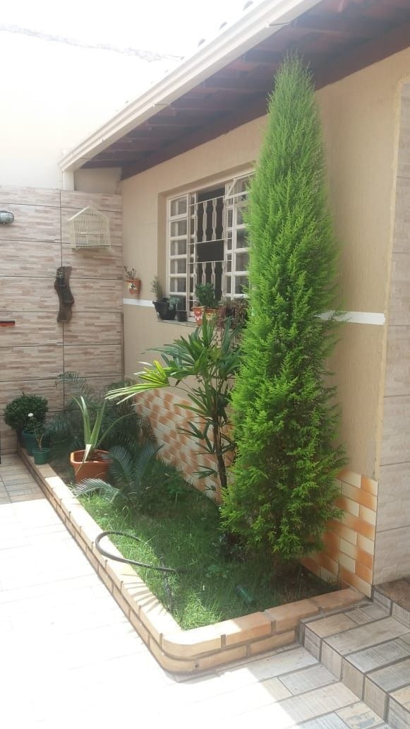 Casa à venda com 3 quartos, 130m² - Foto 2