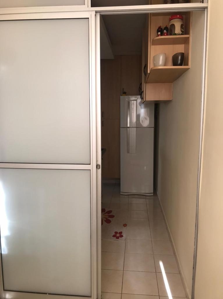 Apartamento à venda com 3 quartos, 56m² - Foto 11