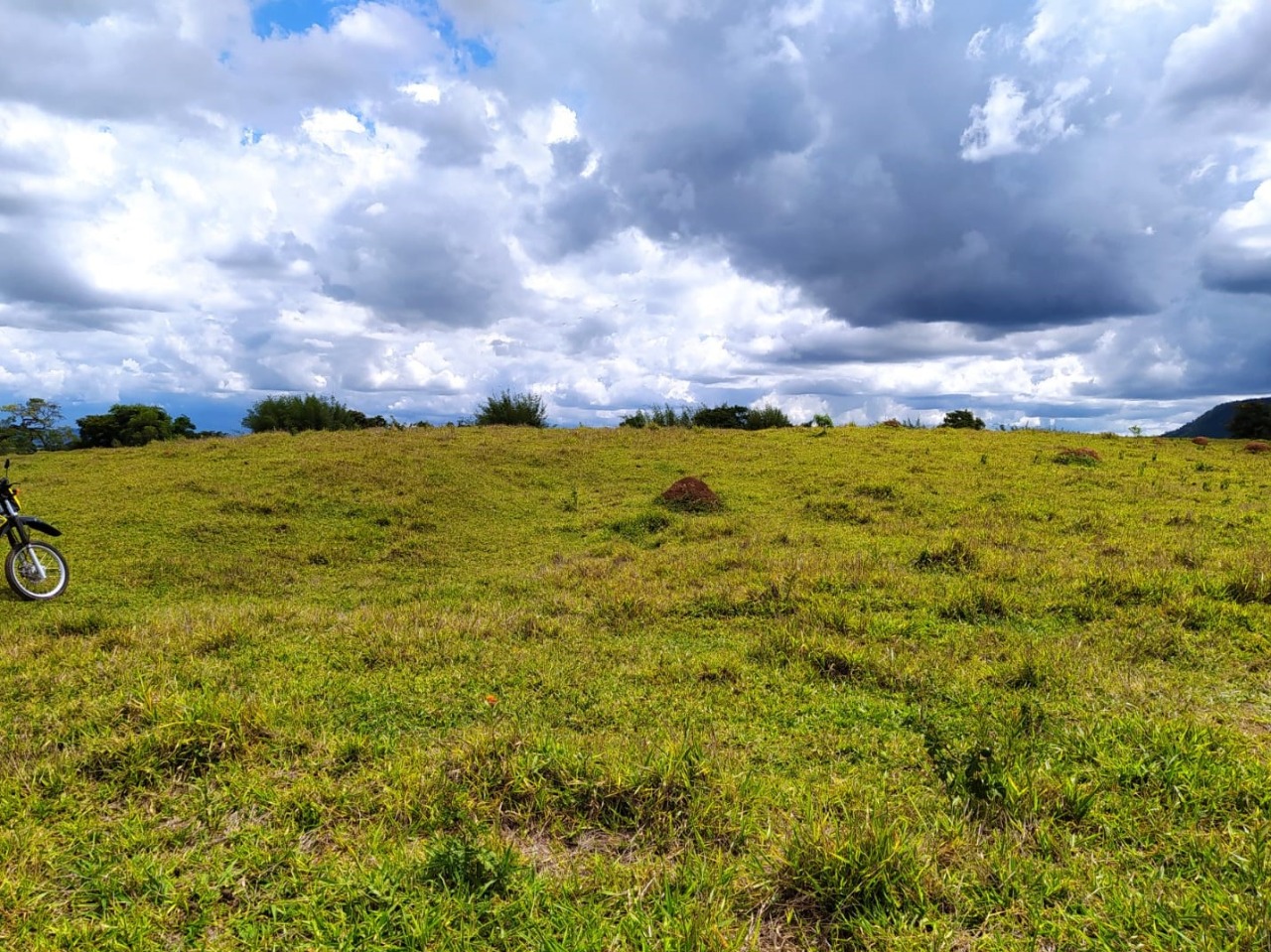 Chácara à venda com 1 quarto, 411400m² - Foto 12