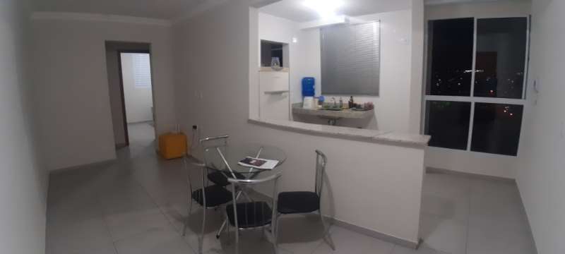 Apartamento à venda com 2 quartos, 67m² - Foto 1