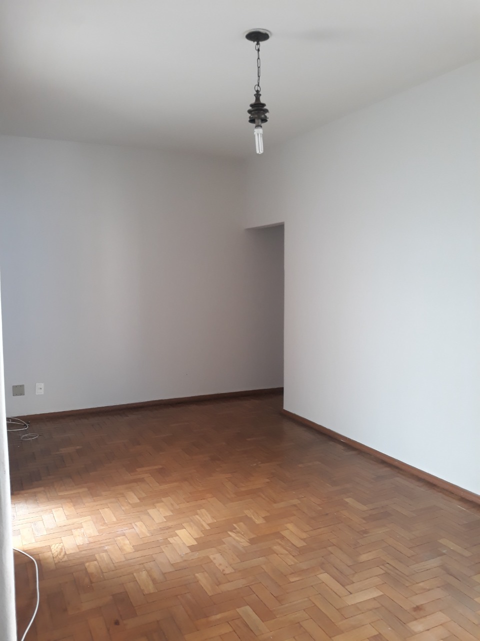 Apartamento à venda com 3 quartos, 100m² - Foto 1