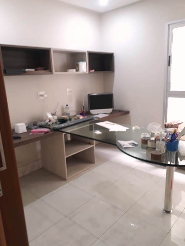 Casa à venda com 4 quartos, 240m² - Foto 5