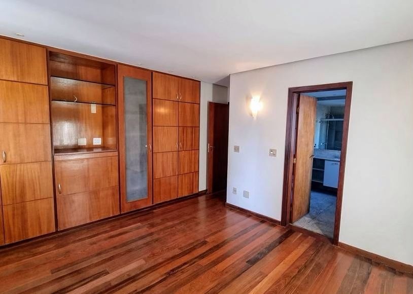 Cobertura à venda com 2 quartos, 210m² - Foto 6