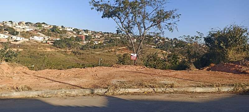 Terreno à venda, 384m² - Foto 2