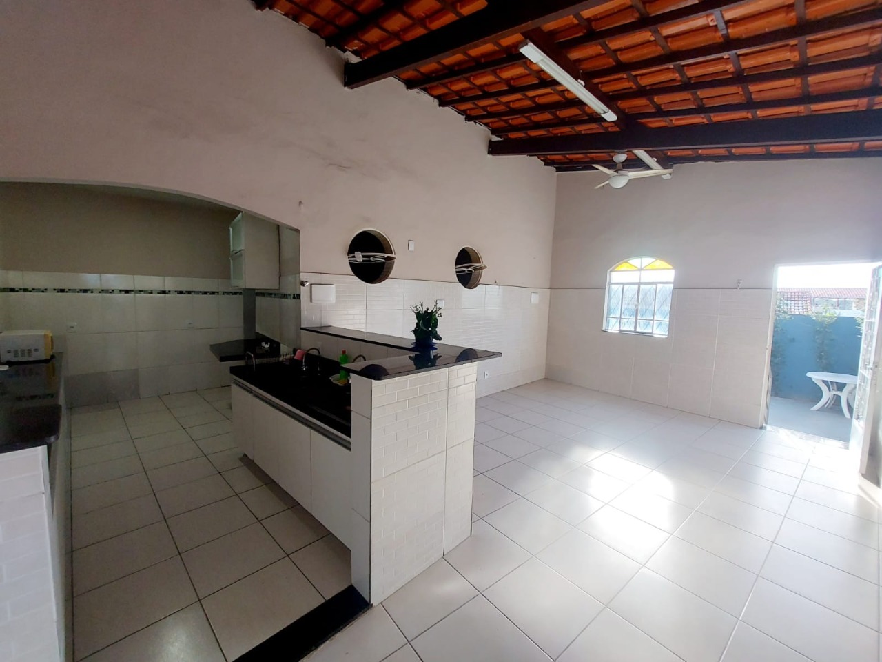 Casa à venda com 3 quartos, 217m² - Foto 11