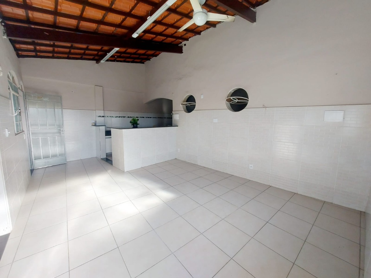 Casa à venda com 3 quartos, 217m² - Foto 17