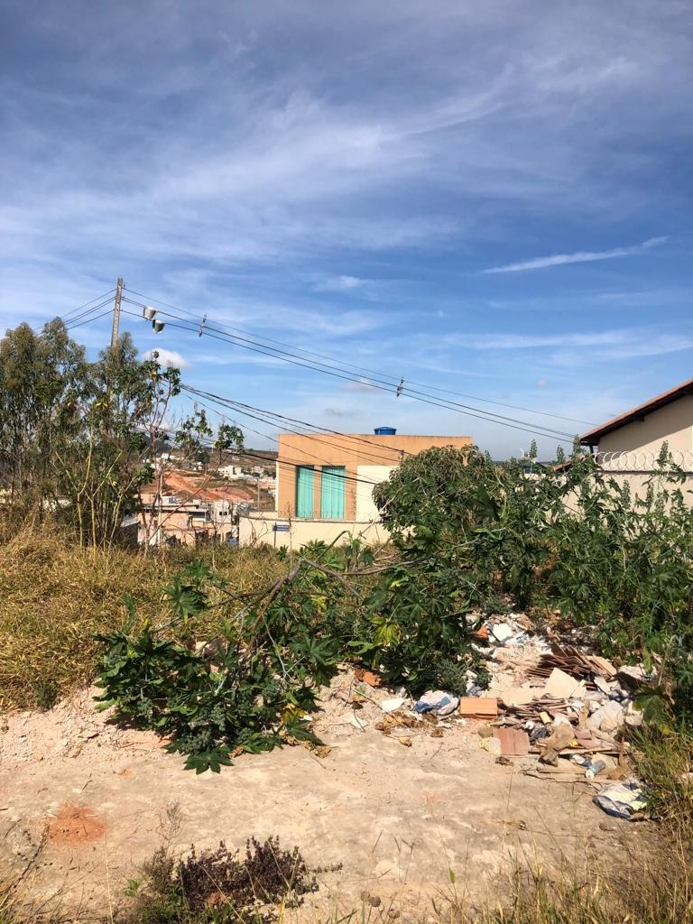 Terreno à venda, 200m² - Foto 11