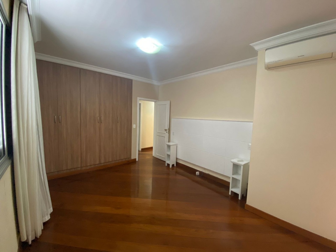 Apartamento à venda com 4 quartos, 297m² - Foto 14