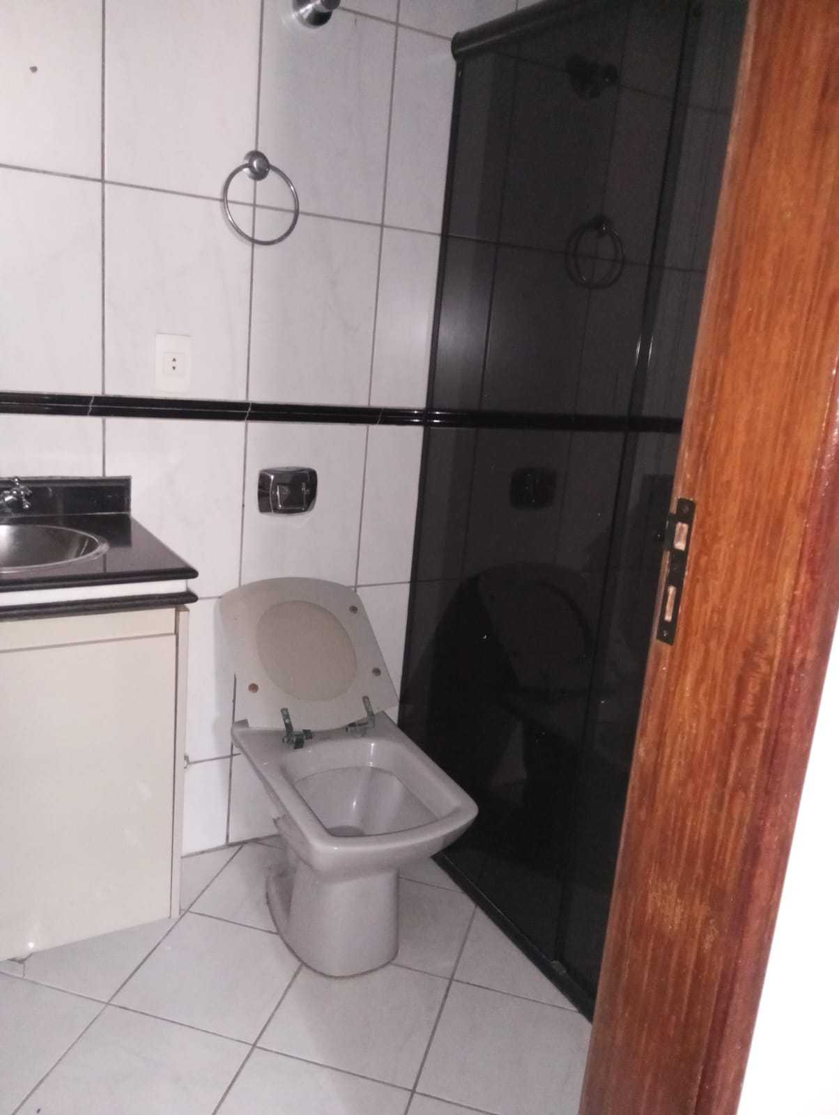 Casa para alugar com 3 quartos, 150m² - Foto 24